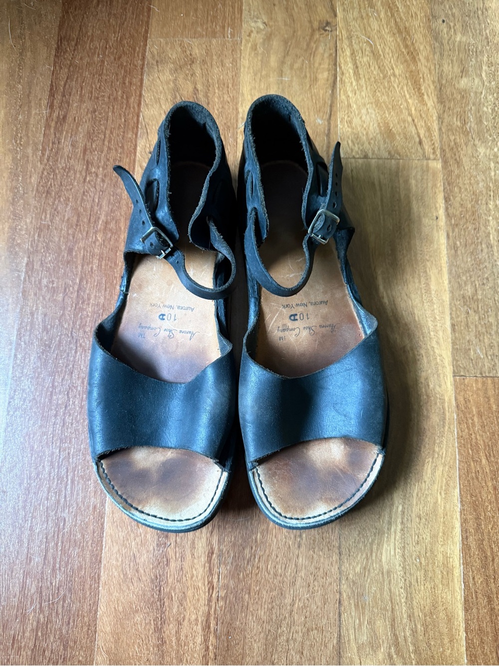 Black Leather Women's Open-Toe Sandals